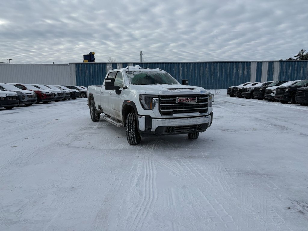 GMC Sierra 2500 HD  2026 à Saint-Eustache, Québec - 3 - w1024h768px