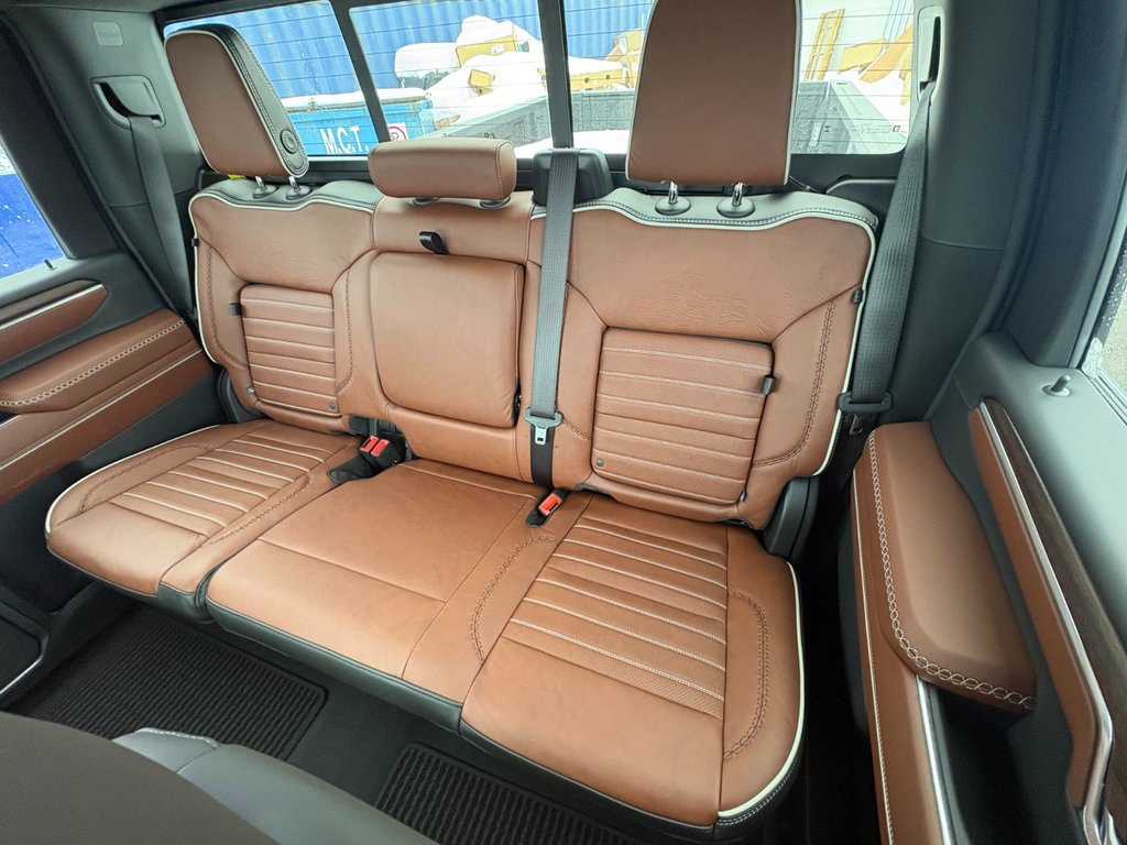 2026 GMC Sierra 3500 HD in Saint-Eustache, Quebec - 23 - w1024h768px