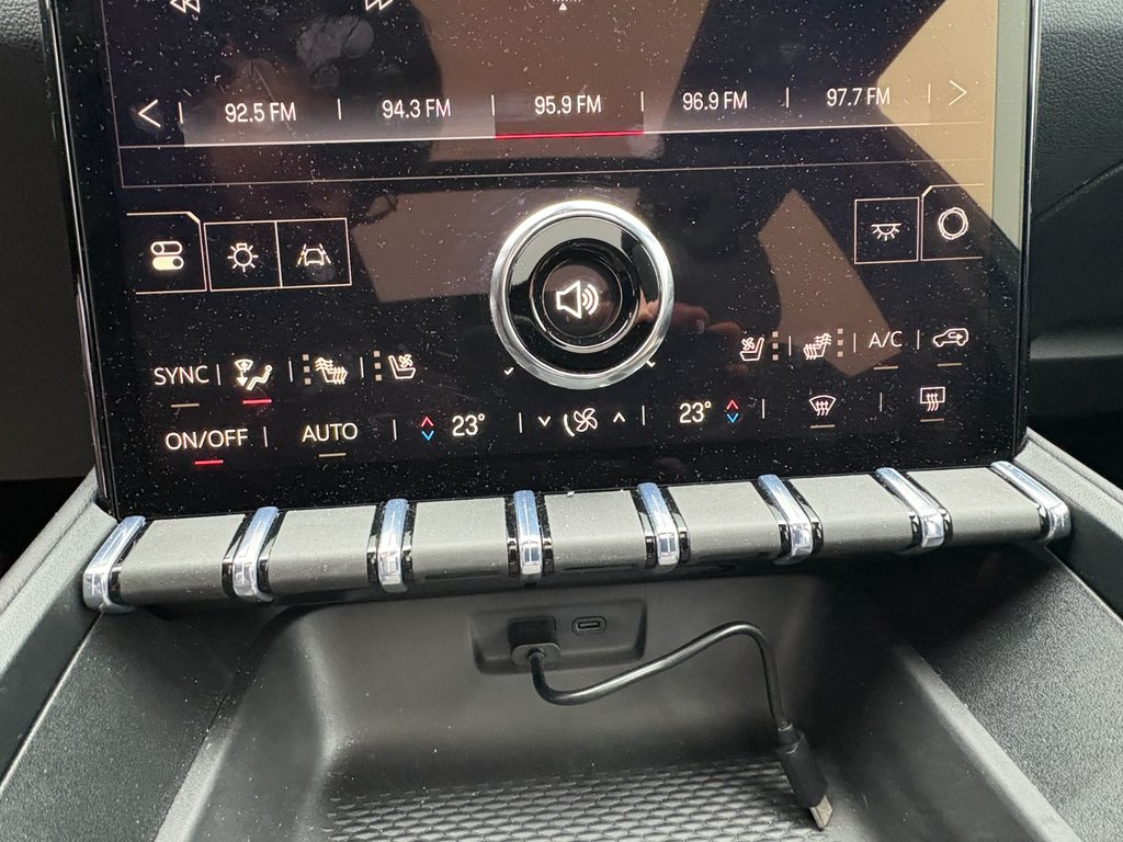 GMC Terrain  2026 à Saint-Eustache, Québec - 9 - w1024h768px