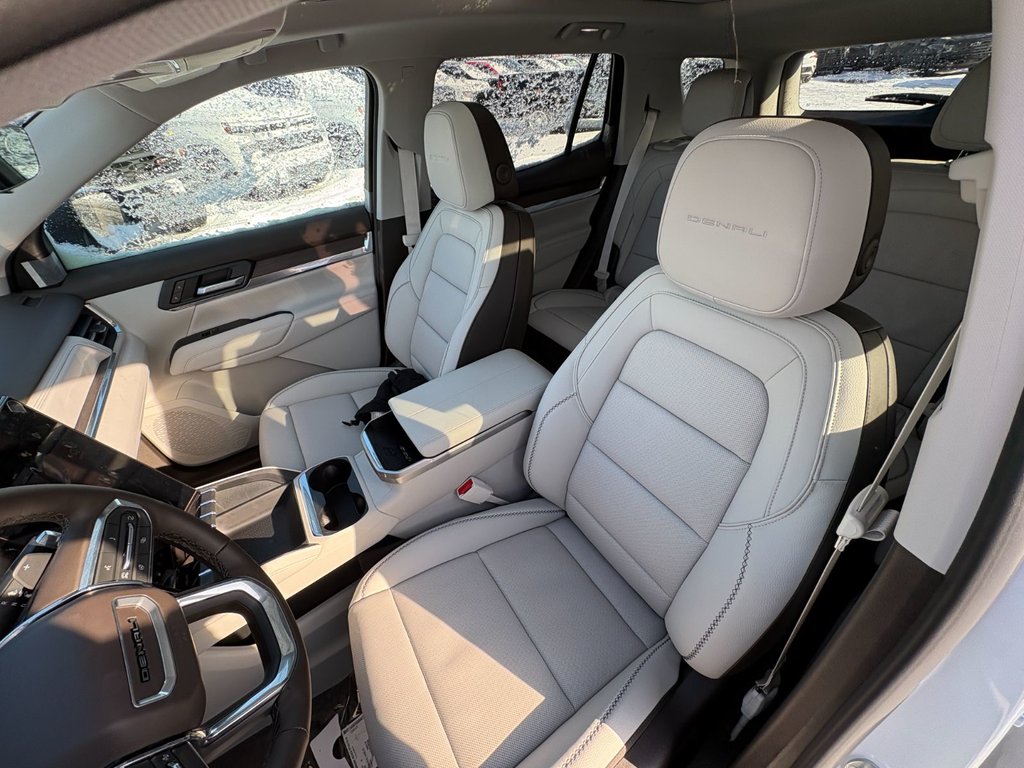 GMC Terrain  2026 à Saint-Eustache, Québec - 14 - w1024h768px