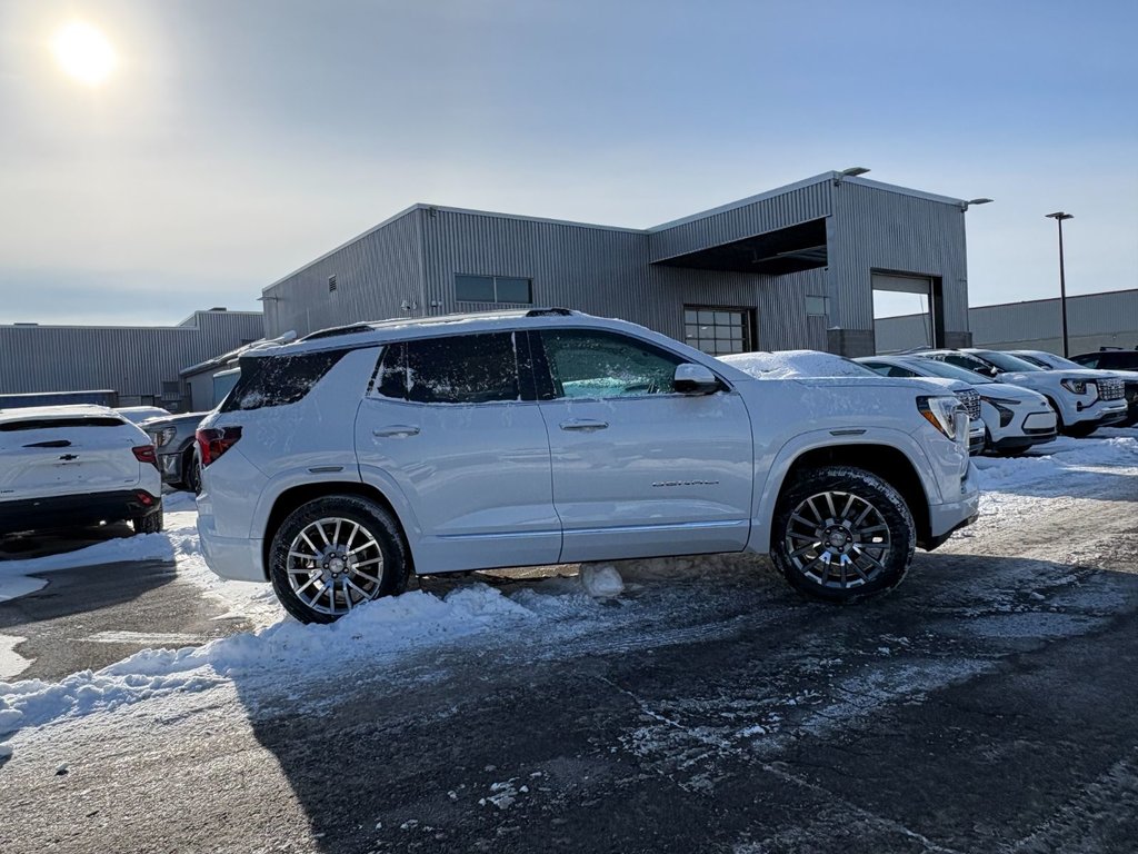GMC Terrain  2026 à Saint-Eustache, Québec - 4 - w1024h768px