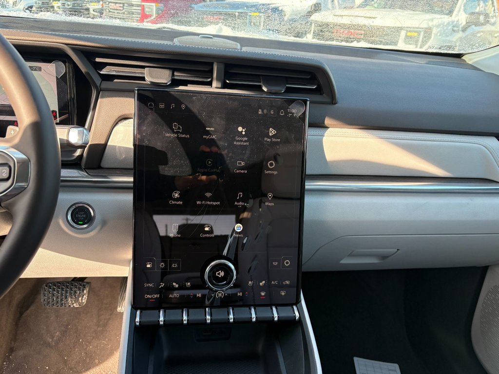 GMC Terrain  2026 à Saint-Eustache, Québec - 11 - w1024h768px