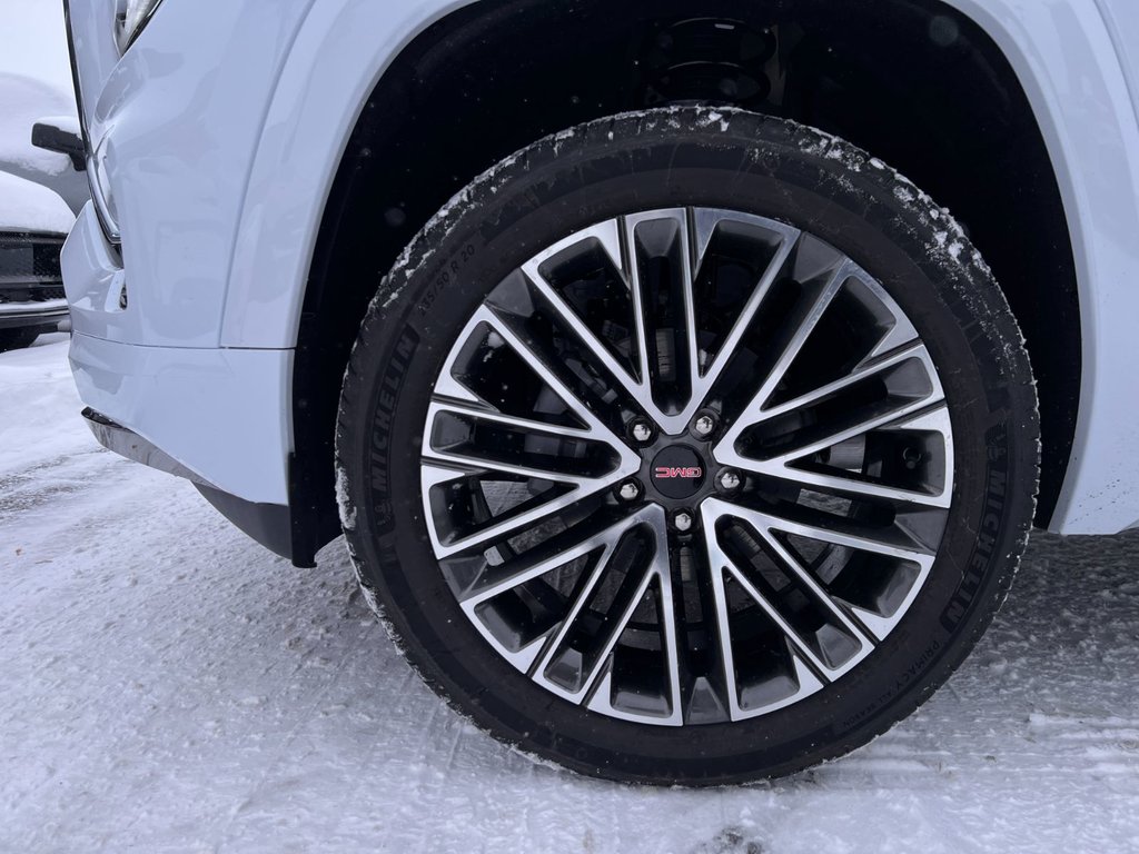 GMC Terrain  2026 à Saint-Eustache, Québec - 5 - w1024h768px