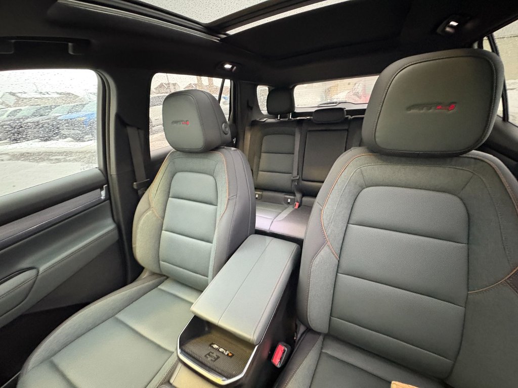 GMC Terrain  2026 à Saint-Eustache, Québec - 11 - w1024h768px