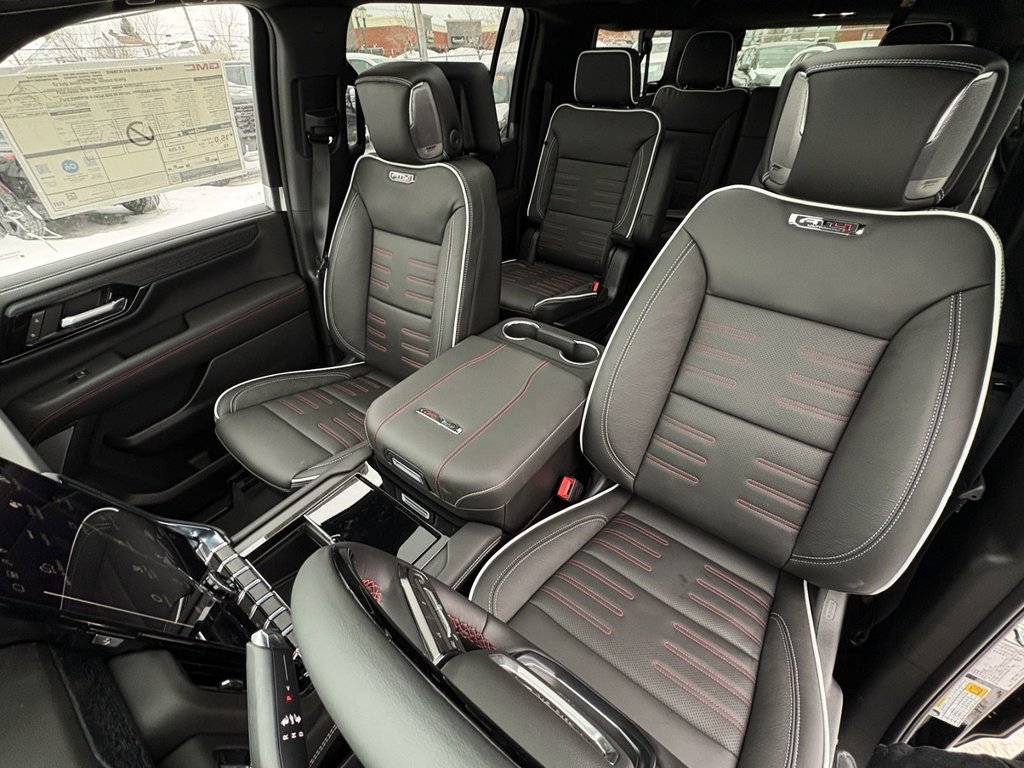 2026 GMC Yukon XL in Saint-Eustache, Quebec - 15 - w1024h768px