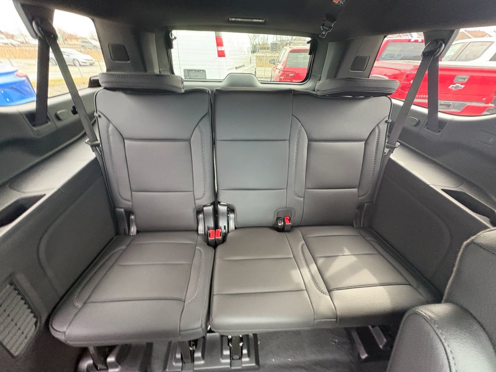 2026 GMC Yukon XL in Saint-Eustache, Quebec - 23 - w1024h768px