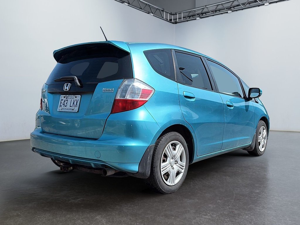 2013 Honda Fit in Saint-Eustache, Quebec - 5 - w1024h768px