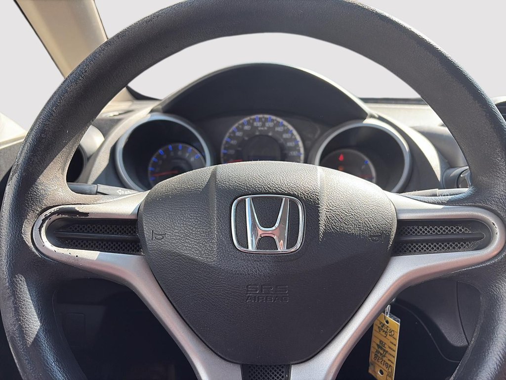 2014 Honda Fit in Saint-Eustache, Quebec - 11 - w1024h768px