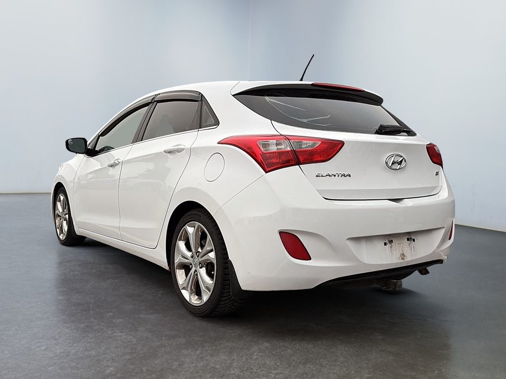 2014 Hyundai Elantra GT in Saint-Eustache, Quebec - 6 - w1024h768px