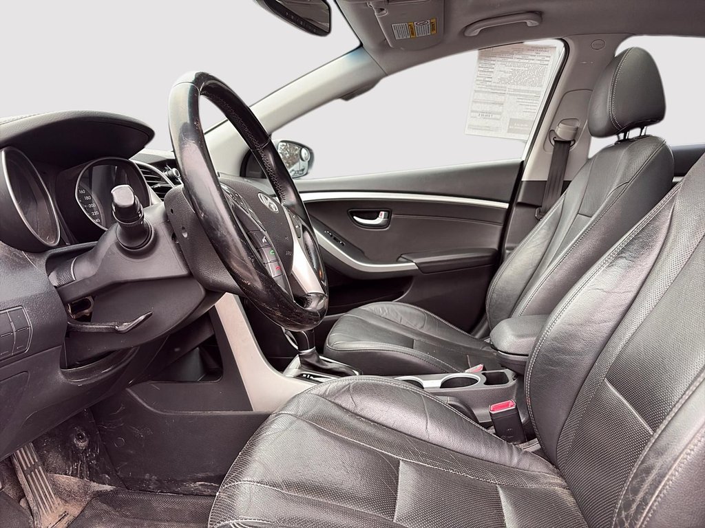 2014 Hyundai Elantra GT in Saint-Eustache, Quebec - 14 - w1024h768px