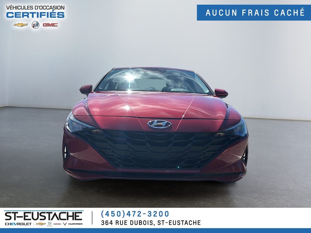 Hyundai Elantra  2023 à Saint-Eustache, Québec - 2 - w1024h768px
