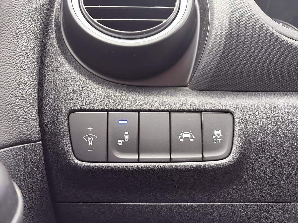 2018 Hyundai Kona in Saint-Eustache, Quebec - 14 - w1024h768px