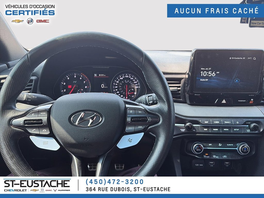 Hyundai Veloster  2022 à Saint-Eustache, Québec - 15 - w1024h768px