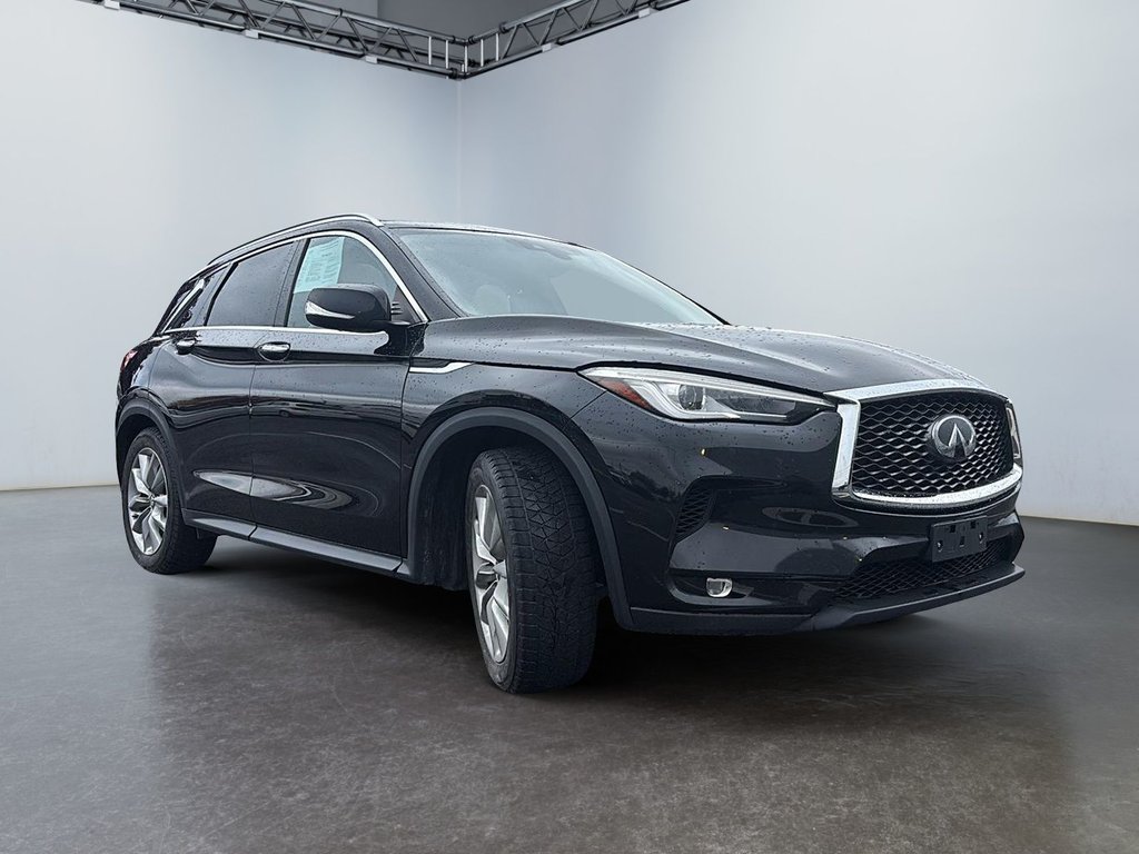 2019 Infiniti QX50 in Saint-Eustache, Quebec - 3 - w1024h768px