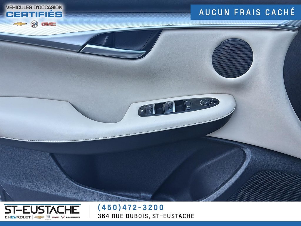 2019 Infiniti QX50 in Saint-Eustache, Quebec - 10 - w1024h768px