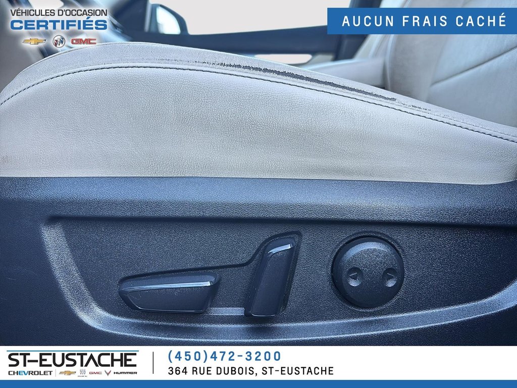 2019 Infiniti QX50 in Saint-Eustache, Quebec - 12 - w1024h768px