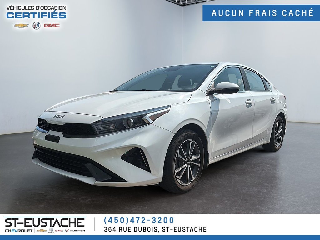 Kia Forte  2022 à Saint-Eustache, Québec - 1 - w1024h768px
