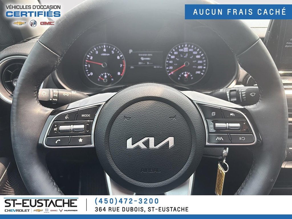 2023 Kia Forte in Saint-Eustache, Quebec - 7 - w1024h768px