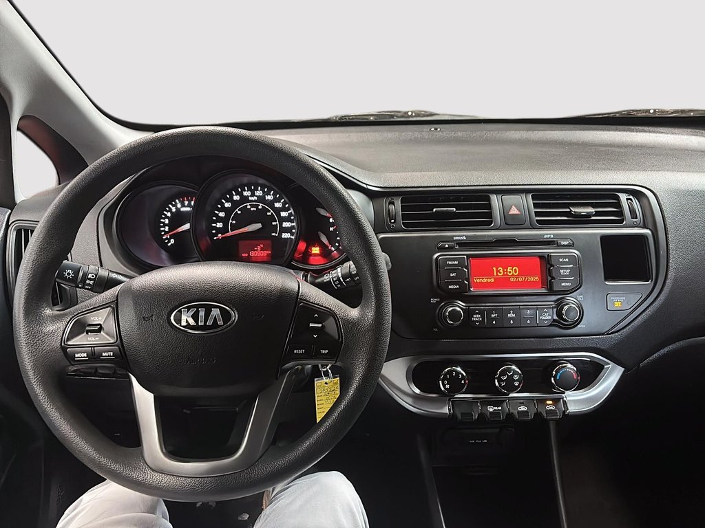 2014 Kia Rio in Saint-Eustache, Quebec - 14 - w1024h768px