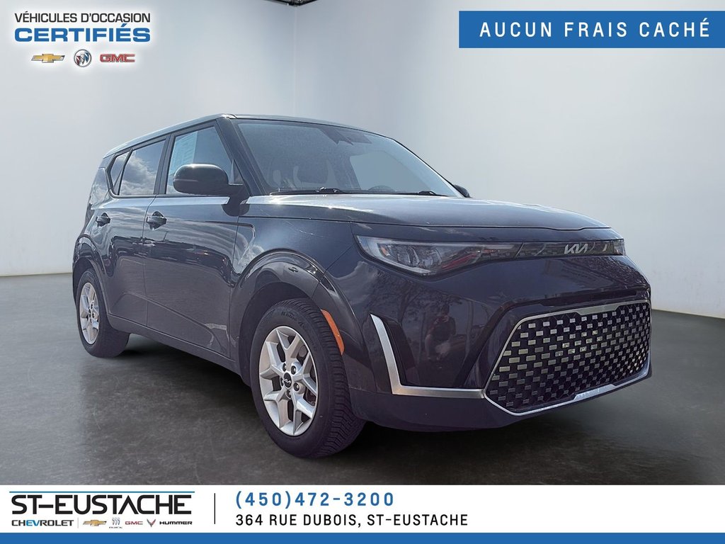 Kia Soul  2023 à Saint-Eustache, Québec - 3 - w1024h768px