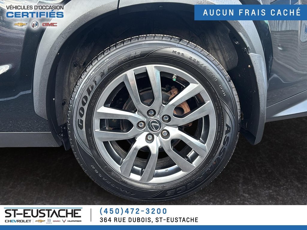 2020 Lexus NX 300 in Saint-Eustache, Quebec - 6 - w1024h768px