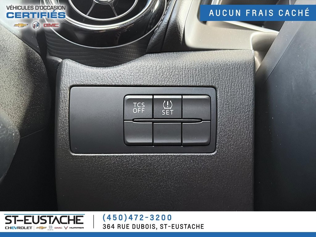 2017 Mazda CX-3 in Saint-Eustache, Quebec - 9 - w1024h768px