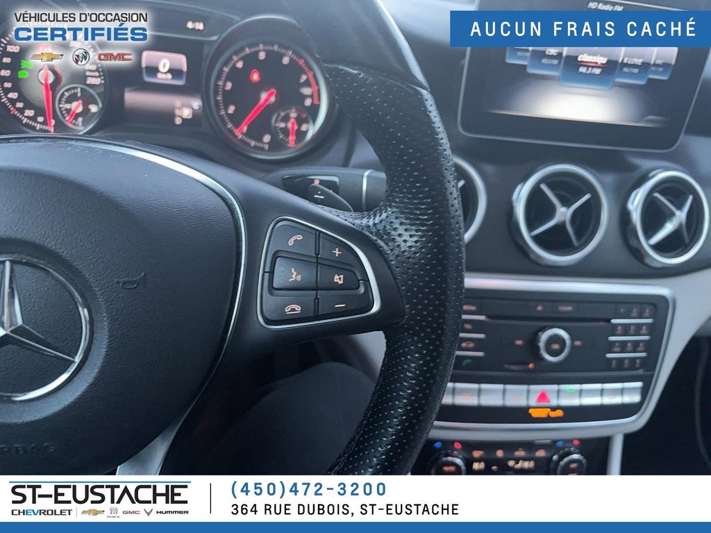 Mercedes-Benz GLA  2019 à Saint-Eustache, Québec - 10 - w1024h768px