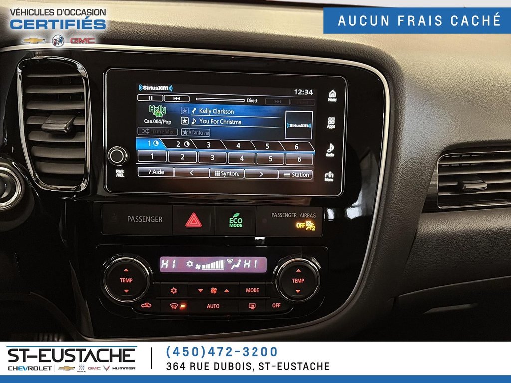 2018 Mitsubishi OUTLANDER PHEV in Saint-Eustache, Quebec - 15 - w1024h768px