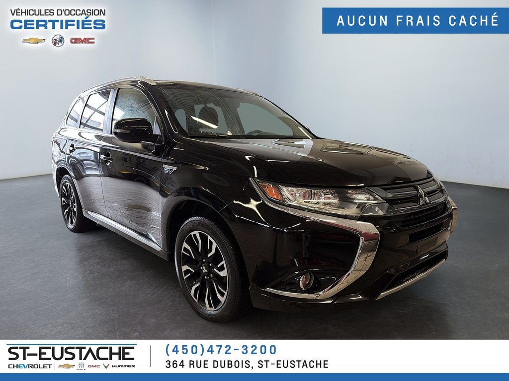 2018 Mitsubishi OUTLANDER PHEV in Saint-Eustache, Quebec - 3 - w1024h768px
