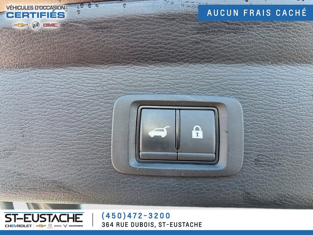 2022 Mitsubishi Outlander in Saint-Eustache, Quebec - 7 - w1024h768px