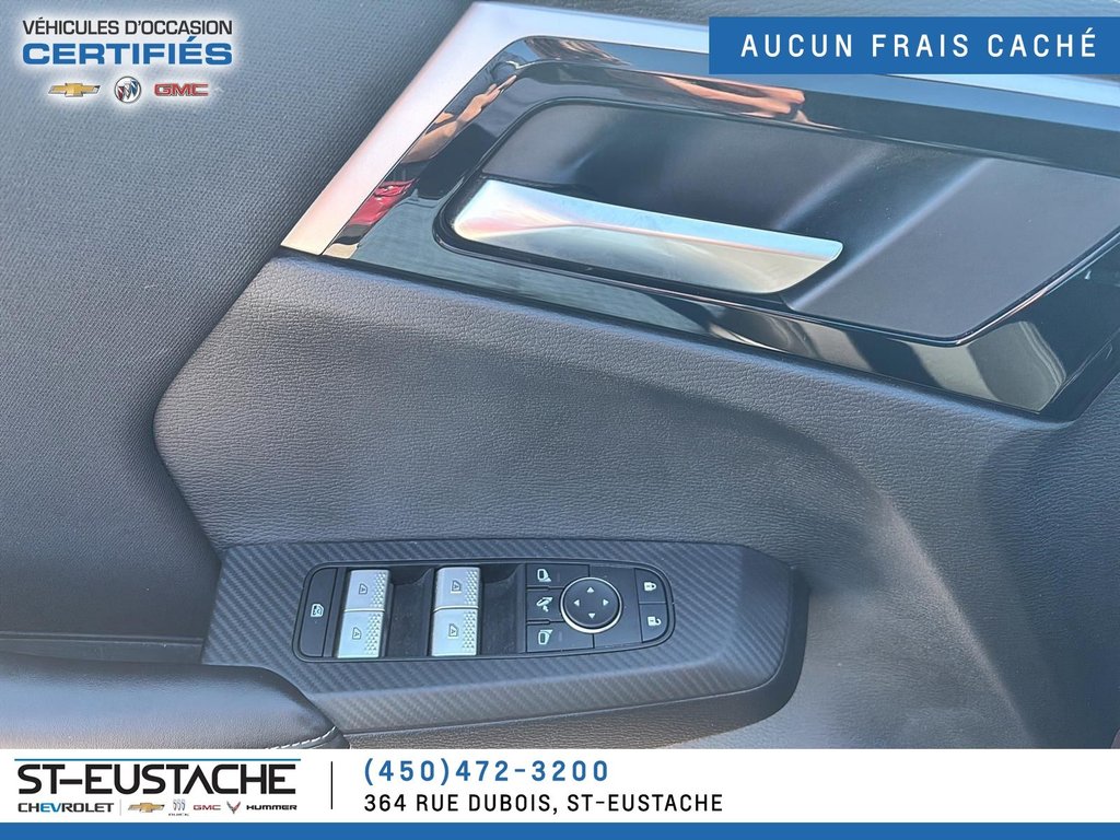 2022 Mitsubishi Outlander in Saint-Eustache, Quebec - 9 - w1024h768px