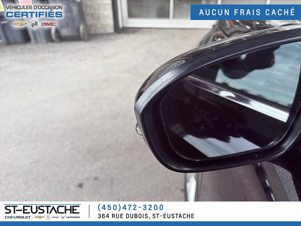 2023 Mitsubishi Outlander in Saint-Eustache, Quebec - 5 - w1024h768px