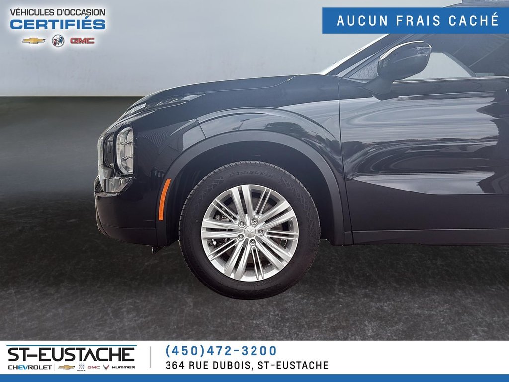 2023 Mitsubishi Outlander in Saint-Eustache, Quebec - 4 - w1024h768px