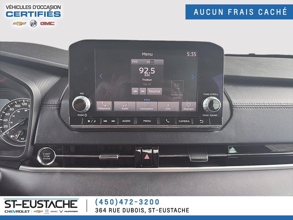 2023 Mitsubishi Outlander in Saint-Eustache, Quebec - 13 - w1024h768px