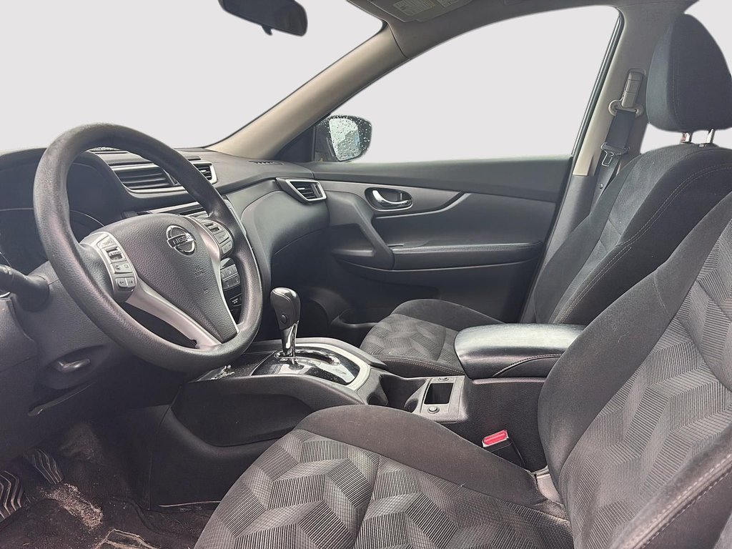Nissan Rogue  2016 à Saint-Eustache, Québec - 10 - w1024h768px