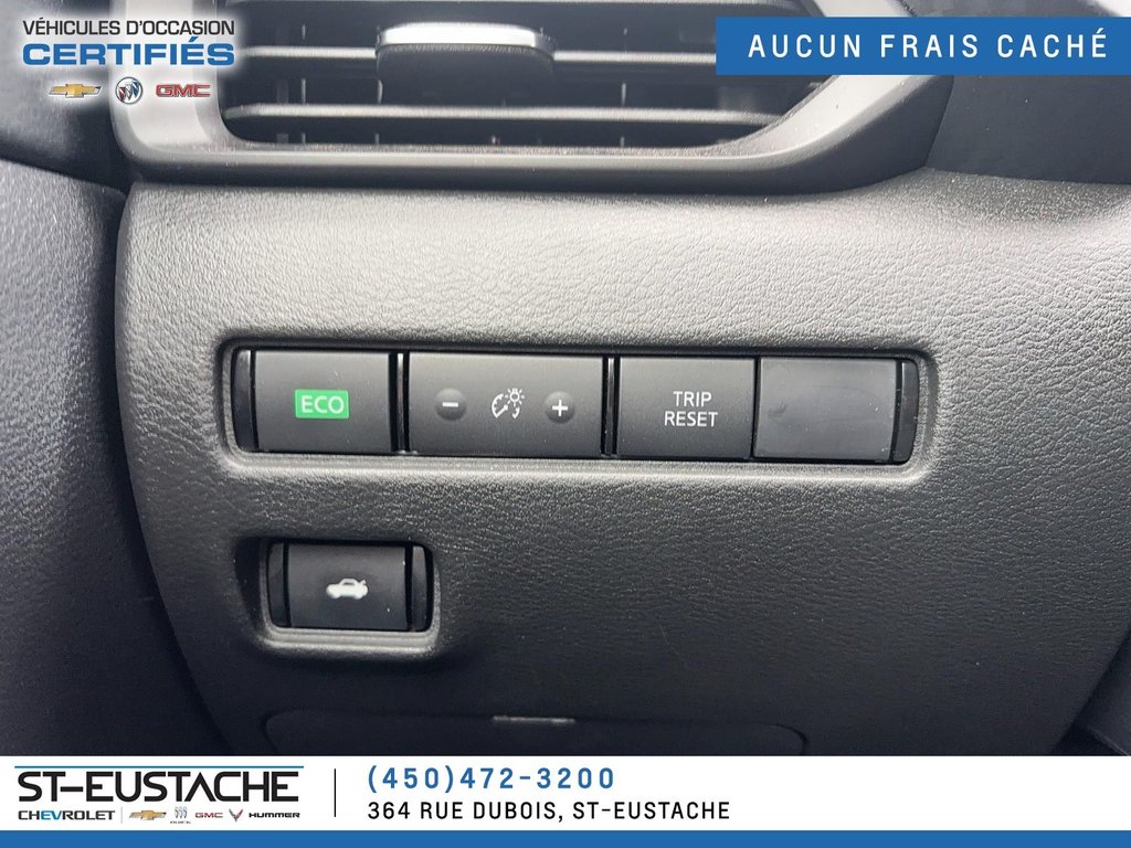 2023 Nissan Sentra in Saint-Eustache, Quebec - 7 - w1024h768px