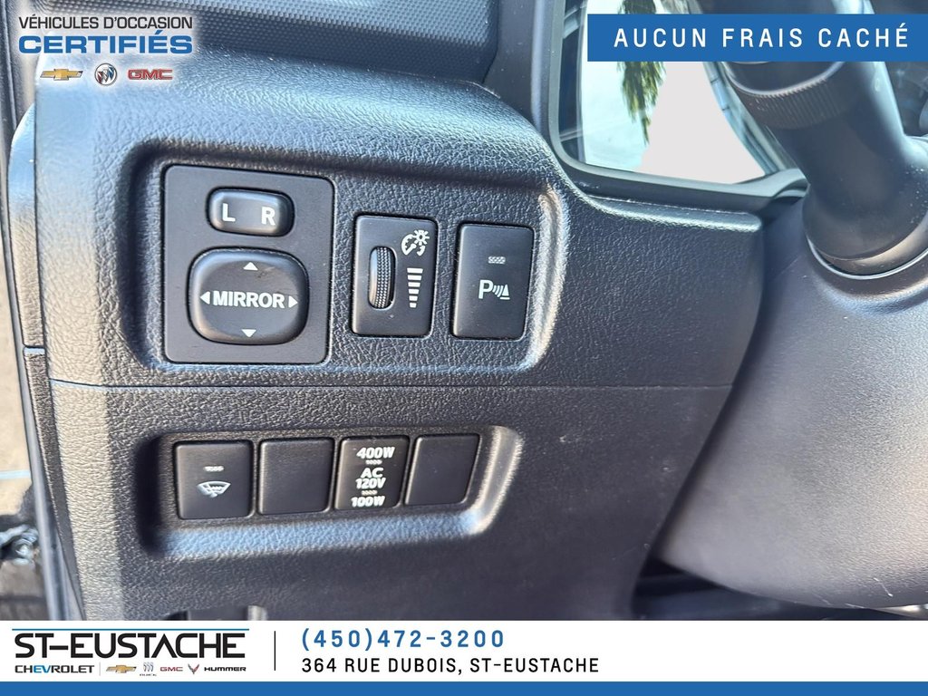 Toyota 4Runner  2019 à Saint-Eustache, Québec - 9 - w1024h768px