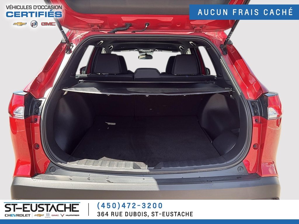 Toyota Corolla Cross  2023 à Saint-Eustache, Québec - 8 - w1024h768px