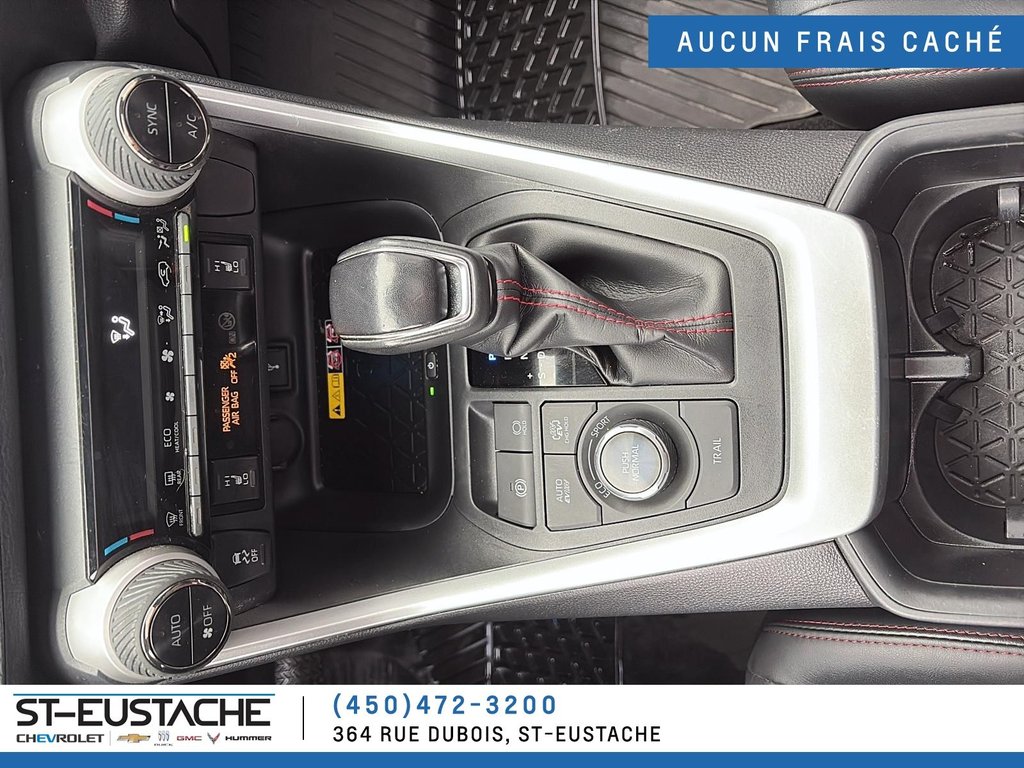 Toyota RAV4 Prime  2022 à Saint-Eustache, Québec - 15 - w1024h768px