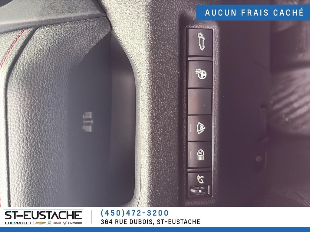 Toyota RAV4 Prime  2022 à Saint-Eustache, Québec - 9 - w1024h768px