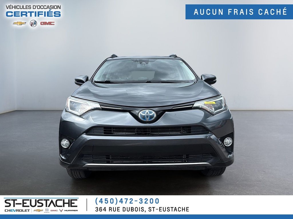 Toyota RAV4  2018 à Saint-Eustache, Québec - 2 - w1024h768px