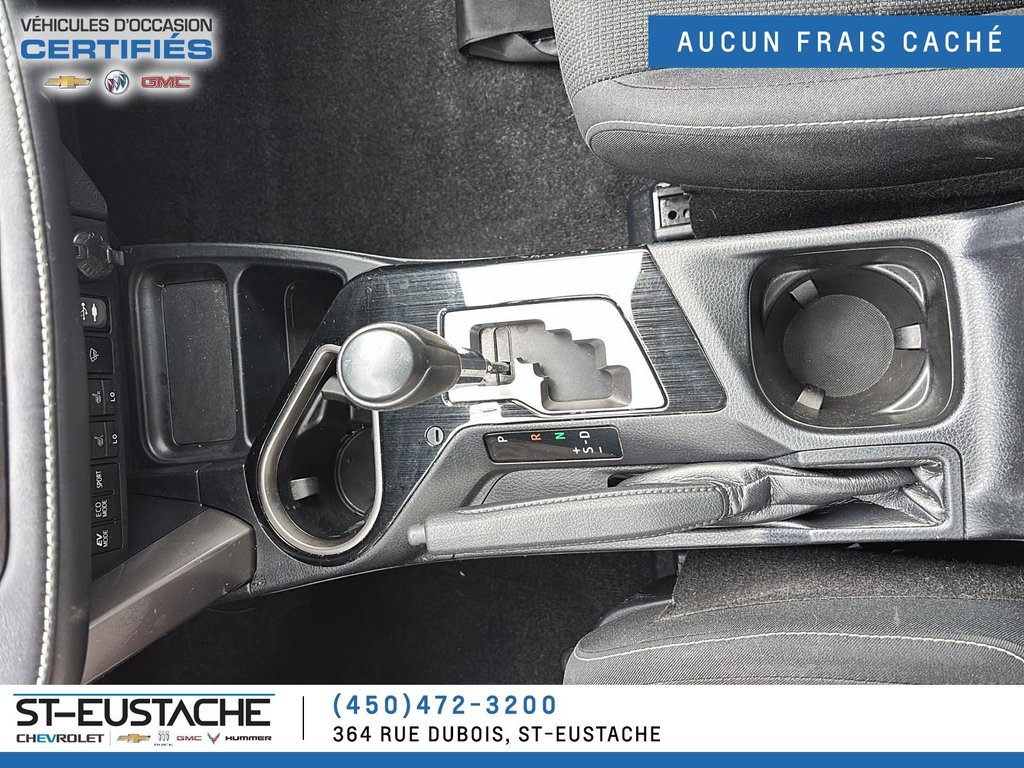 Toyota RAV4  2018 à Saint-Eustache, Québec - 17 - w1024h768px