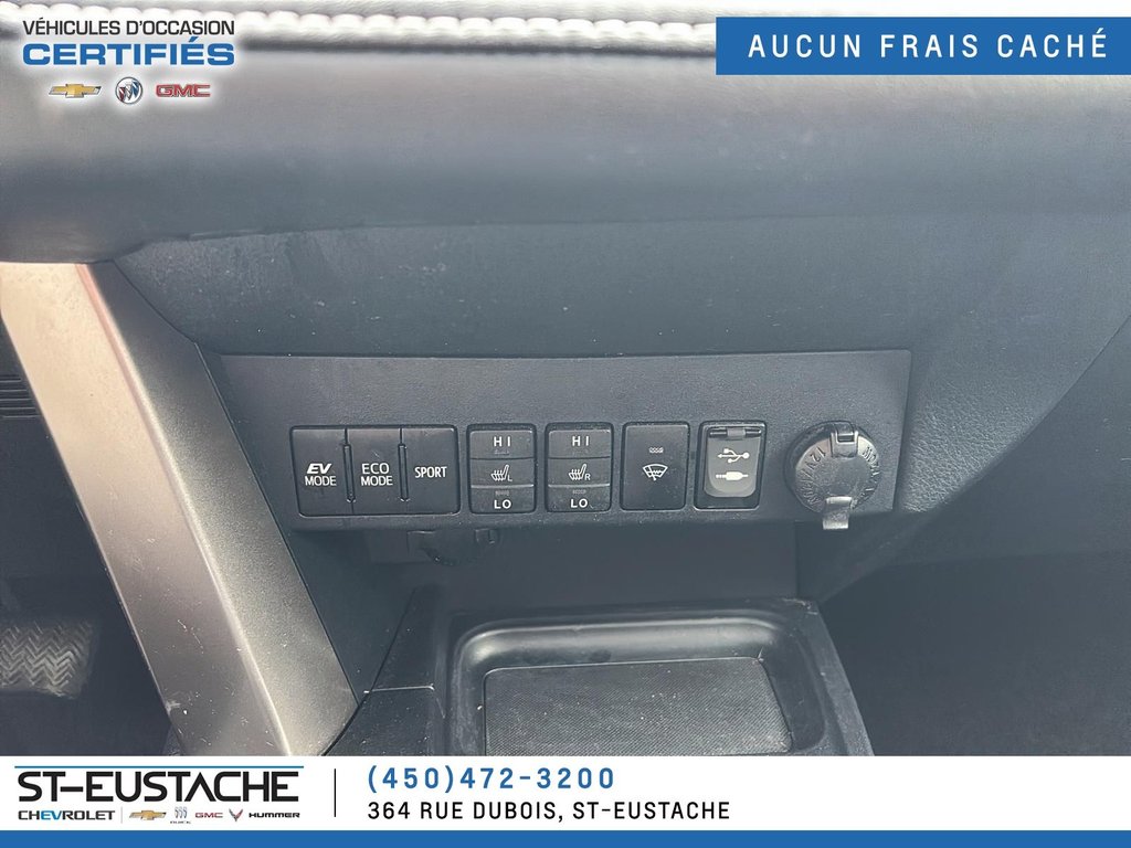 Toyota RAV4  2018 à Saint-Eustache, Québec - 16 - w1024h768px