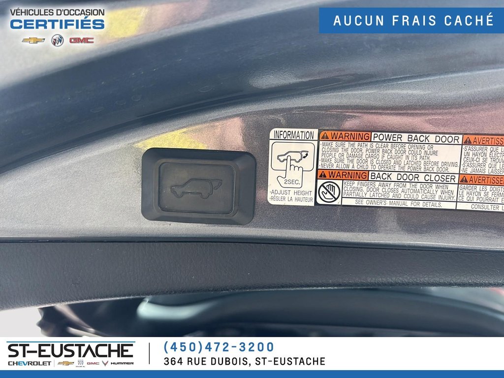 Toyota RAV4  2018 à Saint-Eustache, Québec - 11 - w1024h768px