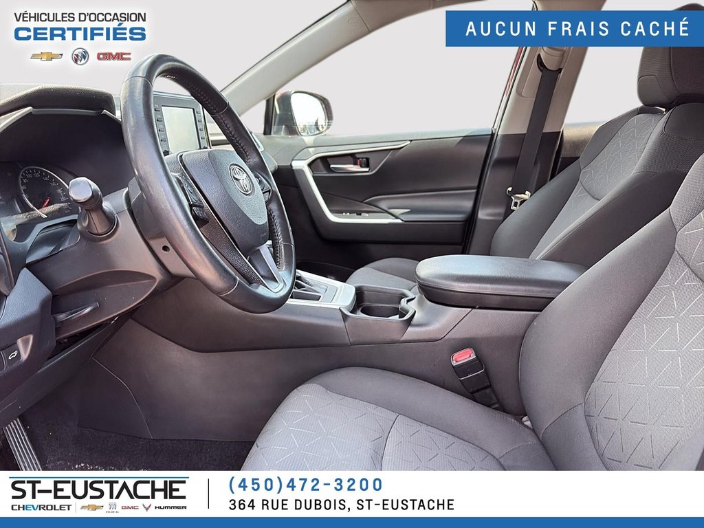 2021 Toyota RAV4 in Saint-Eustache, Quebec - 14 - w1024h768px
