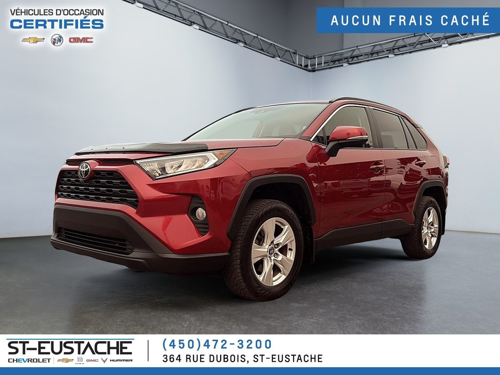 Toyota RAV4  2021 à Saint-Eustache, Québec - 1 - w1024h768px
