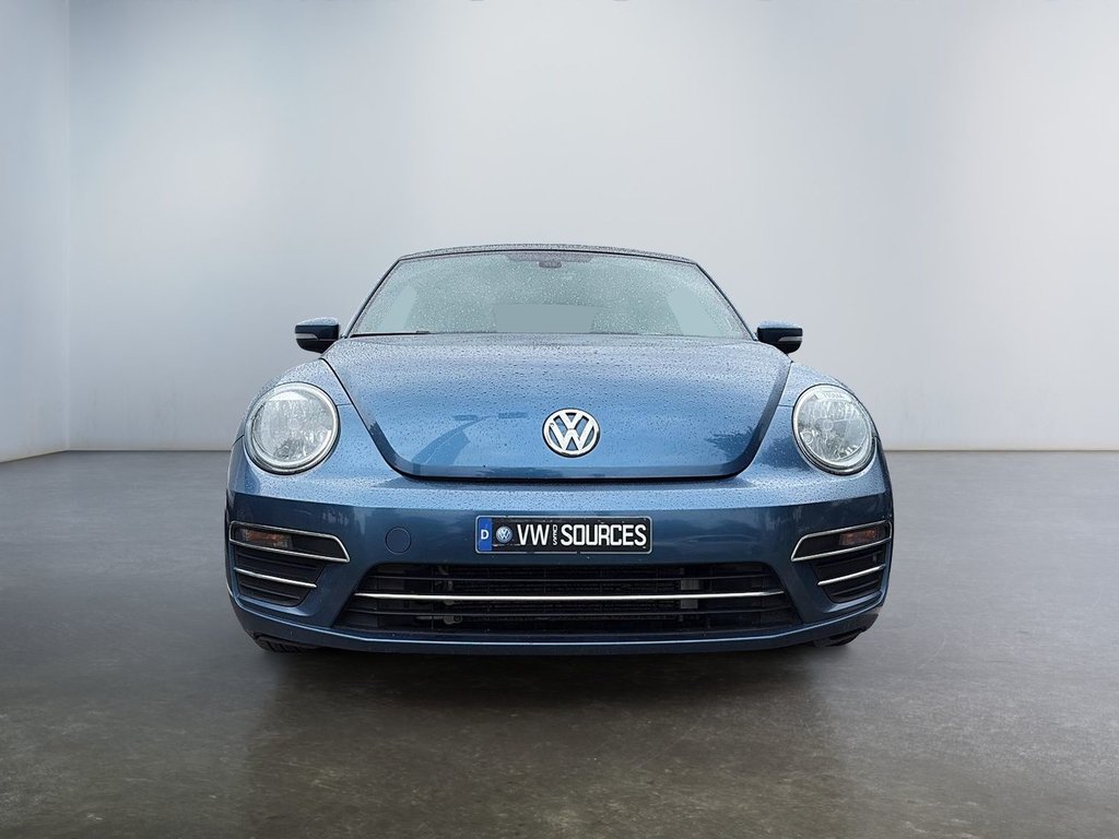 2018 Volkswagen Beetle in Saint-Eustache, Quebec - 3 - w1024h768px