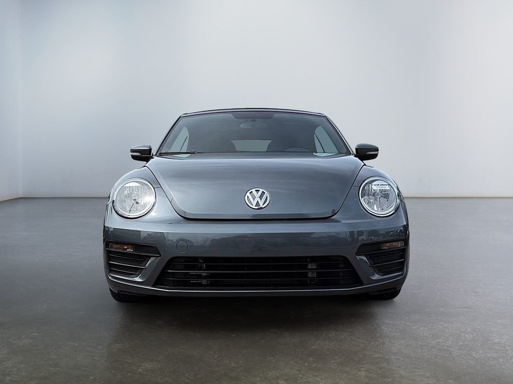 2018 Volkswagen Beetle in Saint-Eustache, Quebec - 3 - w1024h768px