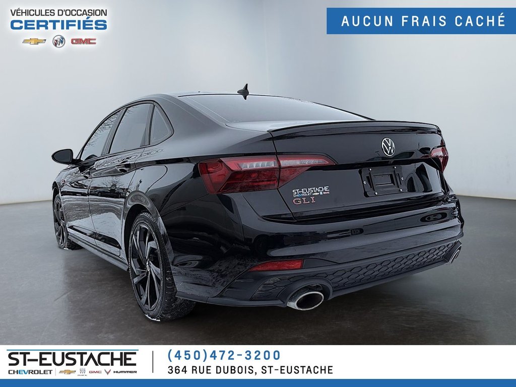 Volkswagen Jetta  2024 à Saint-Eustache, Québec - 4 - w1024h768px