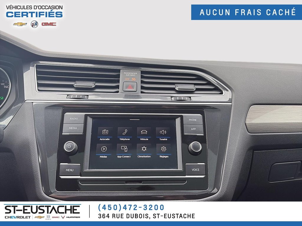 2020 Volkswagen Tiguan in Saint-Eustache, Quebec - 14 - w1024h768px